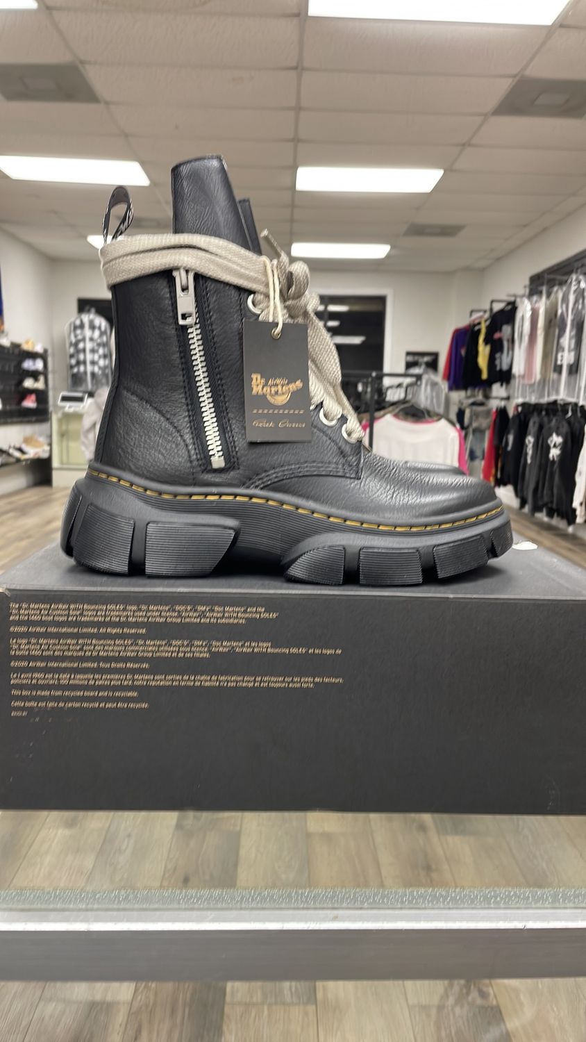 RICK OWNES U S SIZE 10 brand new