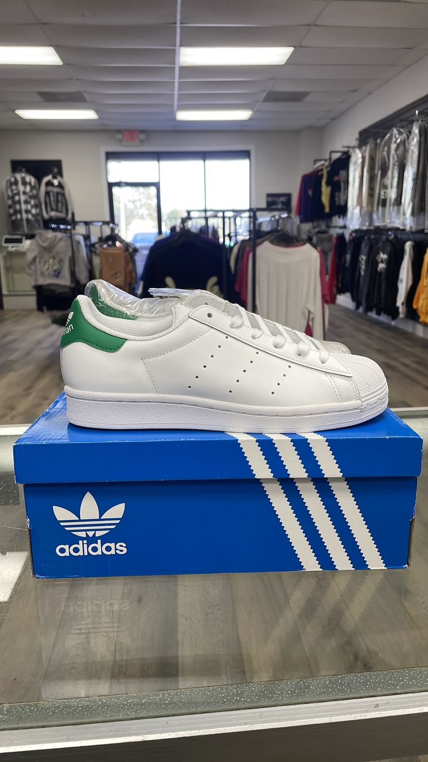 Stan smith size 5 brand new