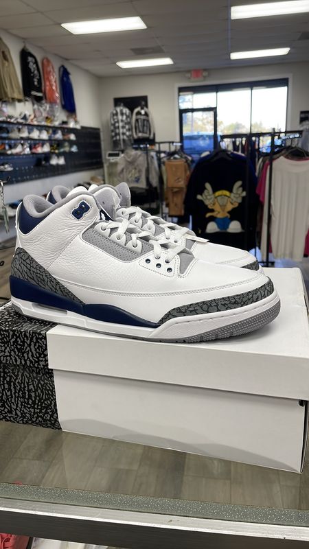 AIR JORDAN 3 size 13