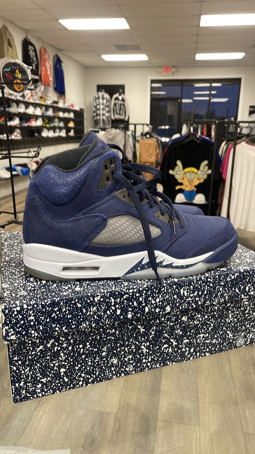 AIR JORDAN 5 SIZE 11 USED