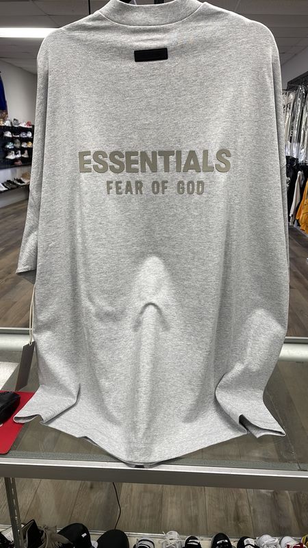 ESSENTIALS FEAR OF GOD LARGE SIZE T SHIRT