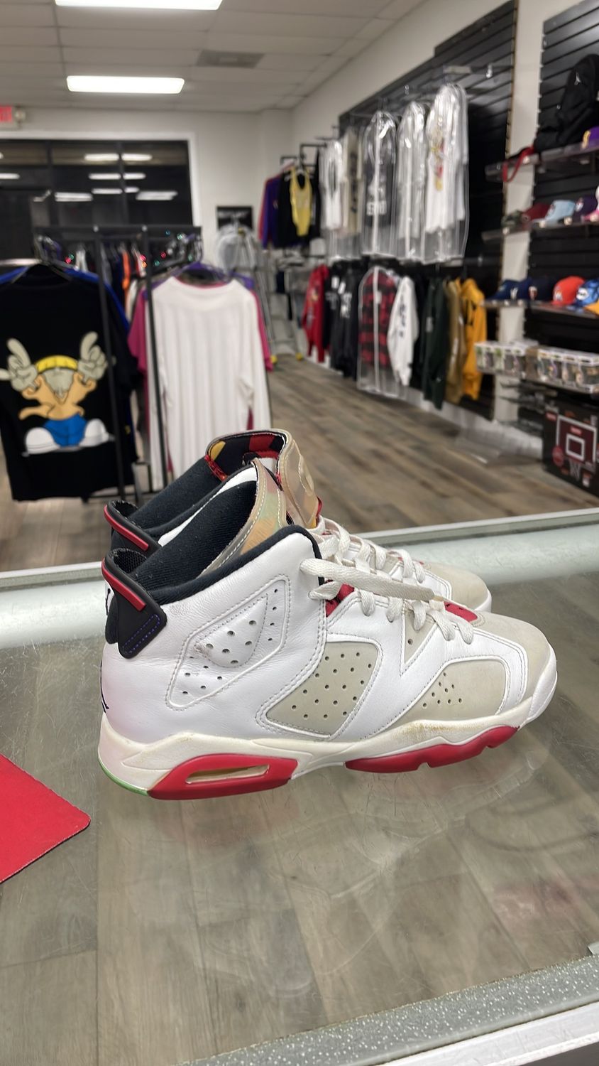 AIR JORDAN 6 USED NO BOX OR IN SOLE SIZE 5