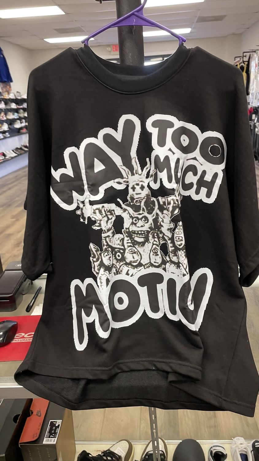 WAY TOO MUCH MOTION MED t shirt BLACK