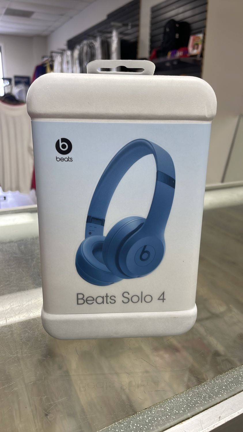 BEATS SOLO 4 HEADPHONES