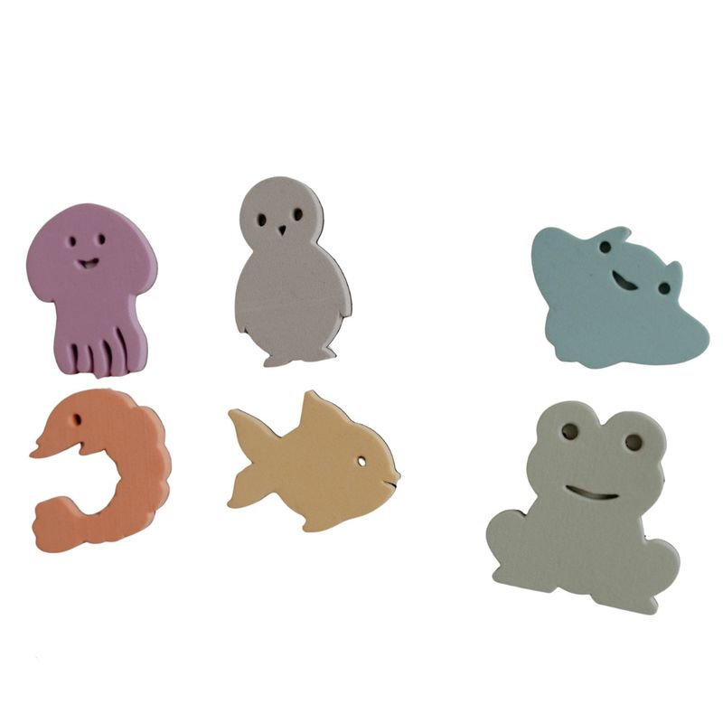 Magnetic water animals