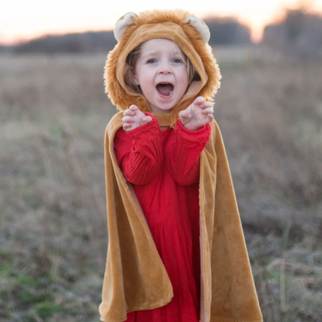 Lion cape 2-3y