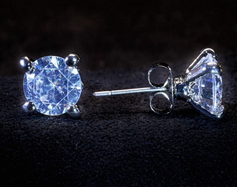 Crystal Stud with Claw 10mm Earring