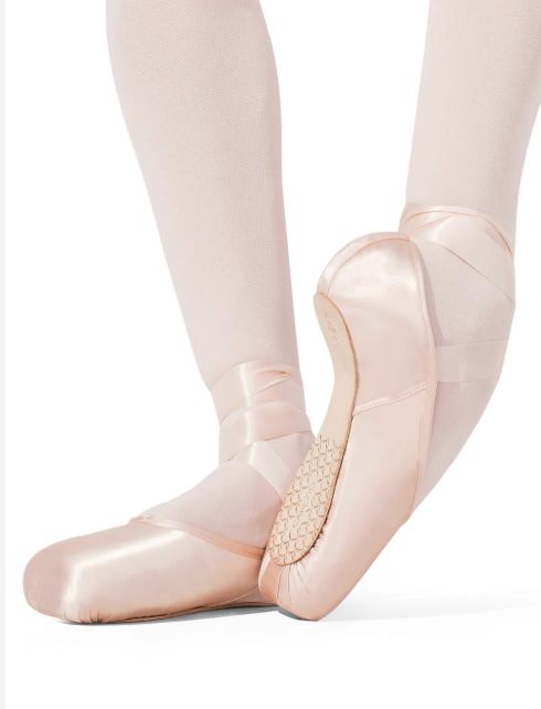 Ava Pointe Shoe - Strong Shank