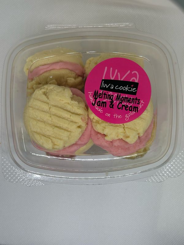 Strawberry Jam And Cream Melting Moments