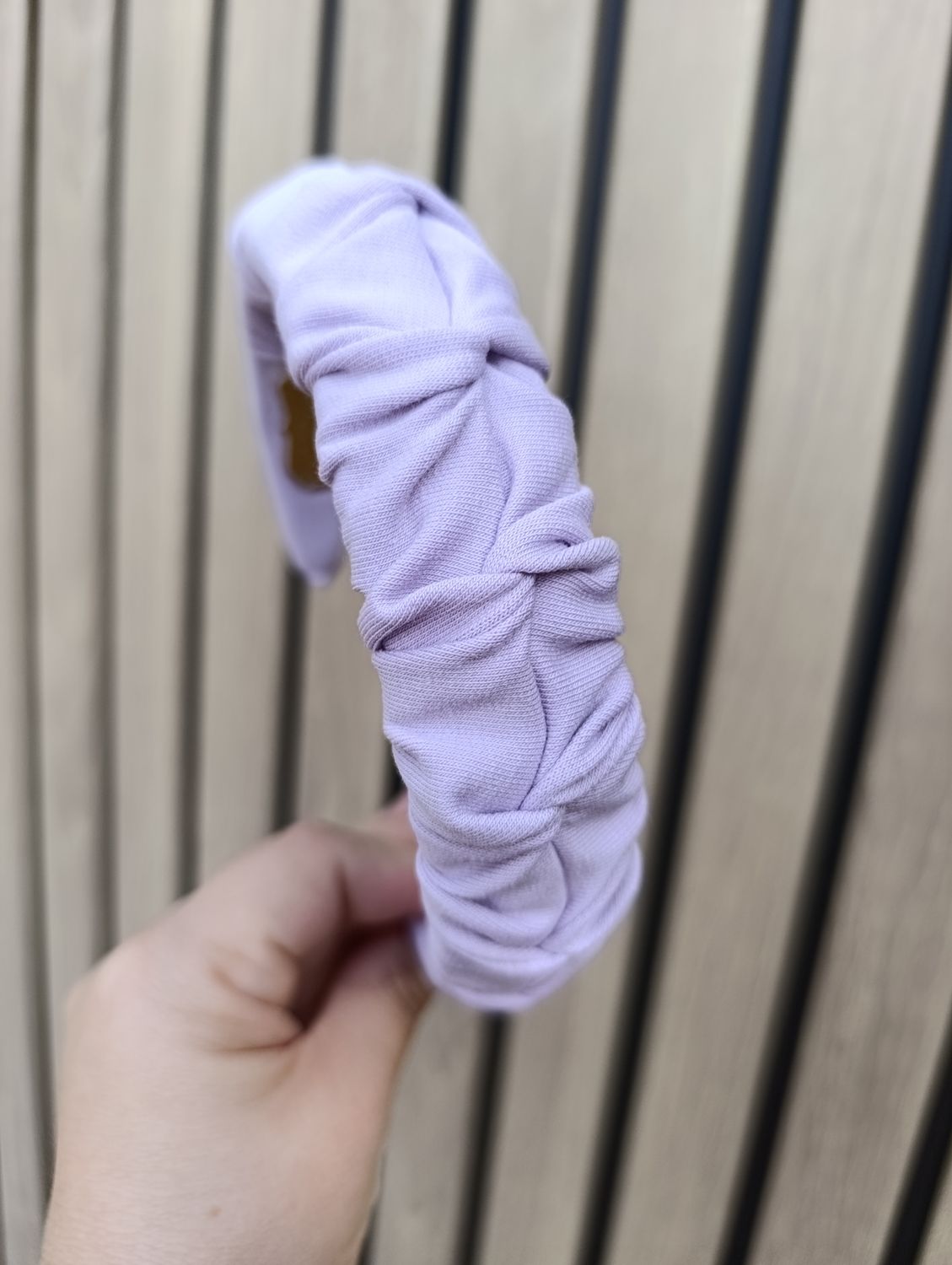 Opaska marszczona wąska dresowa lilia jasna