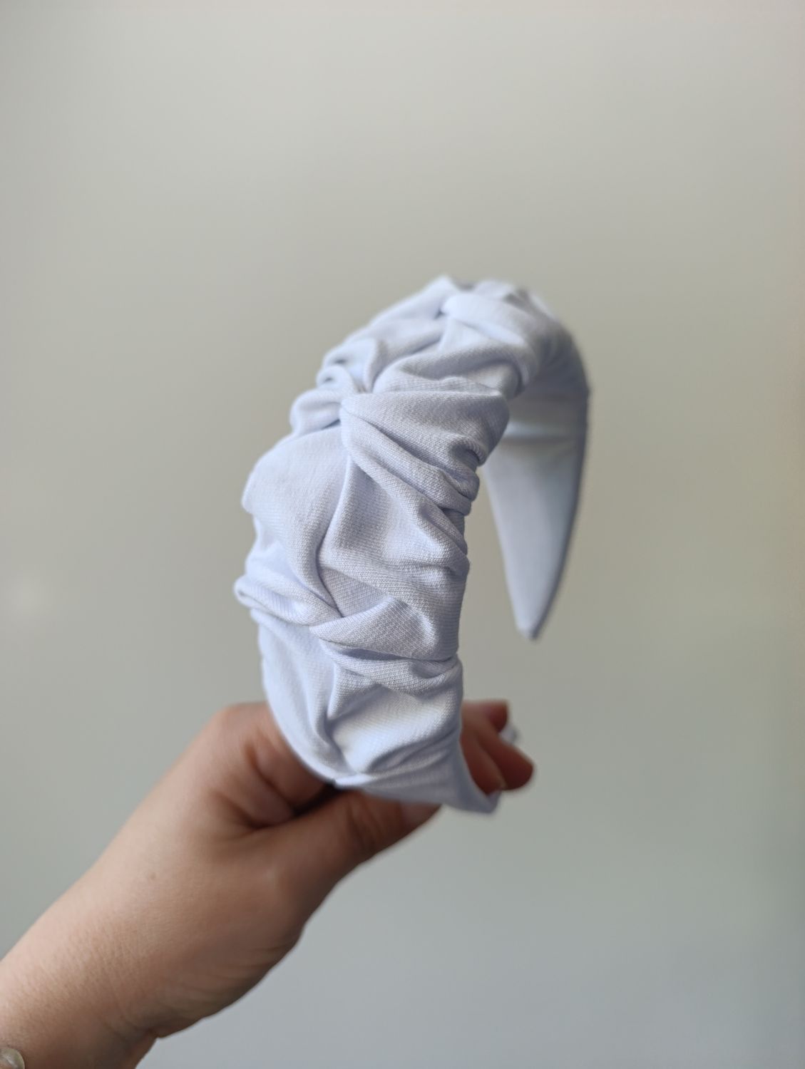 Opaska marszczona szeroka dresowa biała