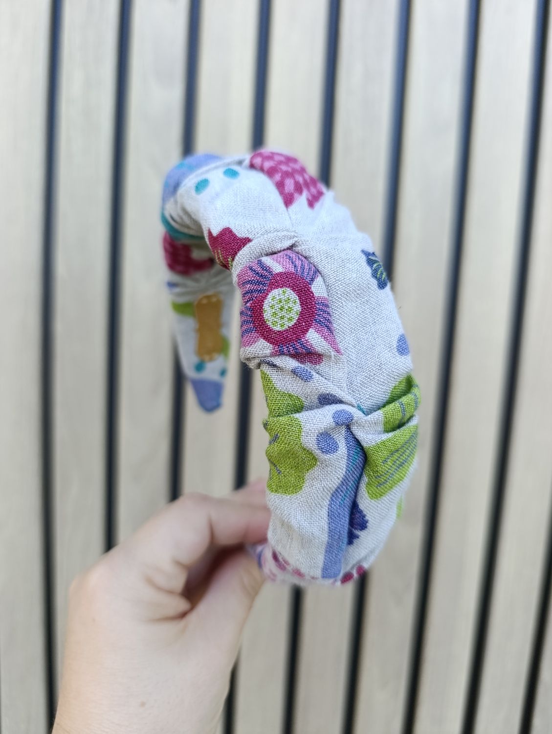 Opaska marszczona szeroka KWIAT LEN beżowa dłuższa baza