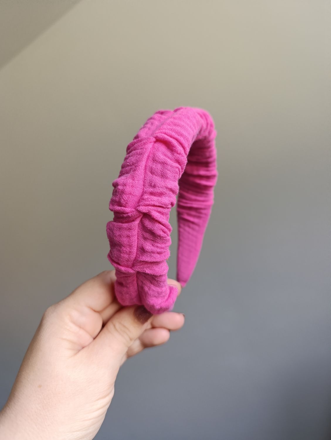 Opaska marszczona wąska muślin różowa