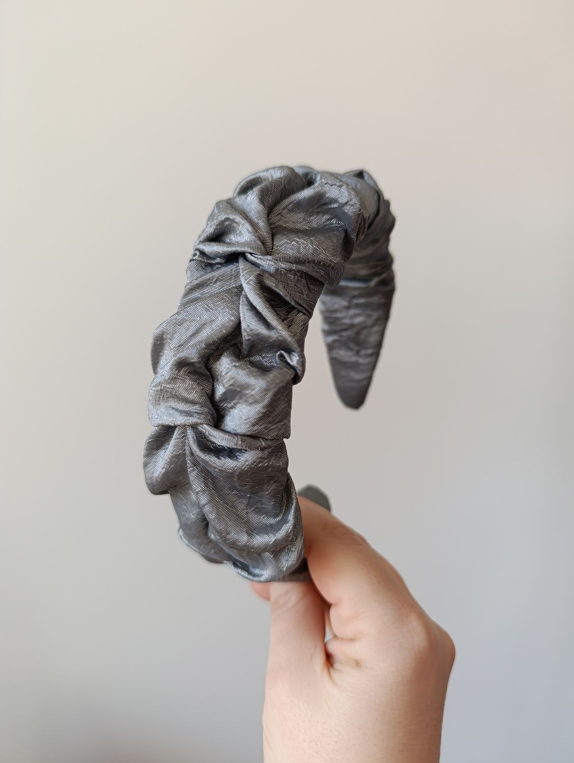 Opaska marszczona szeroka kresz srebrna