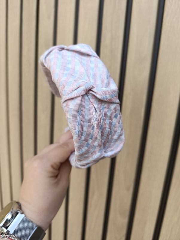 Różowa marszczona opaska korona jedwabna silk pastelowa