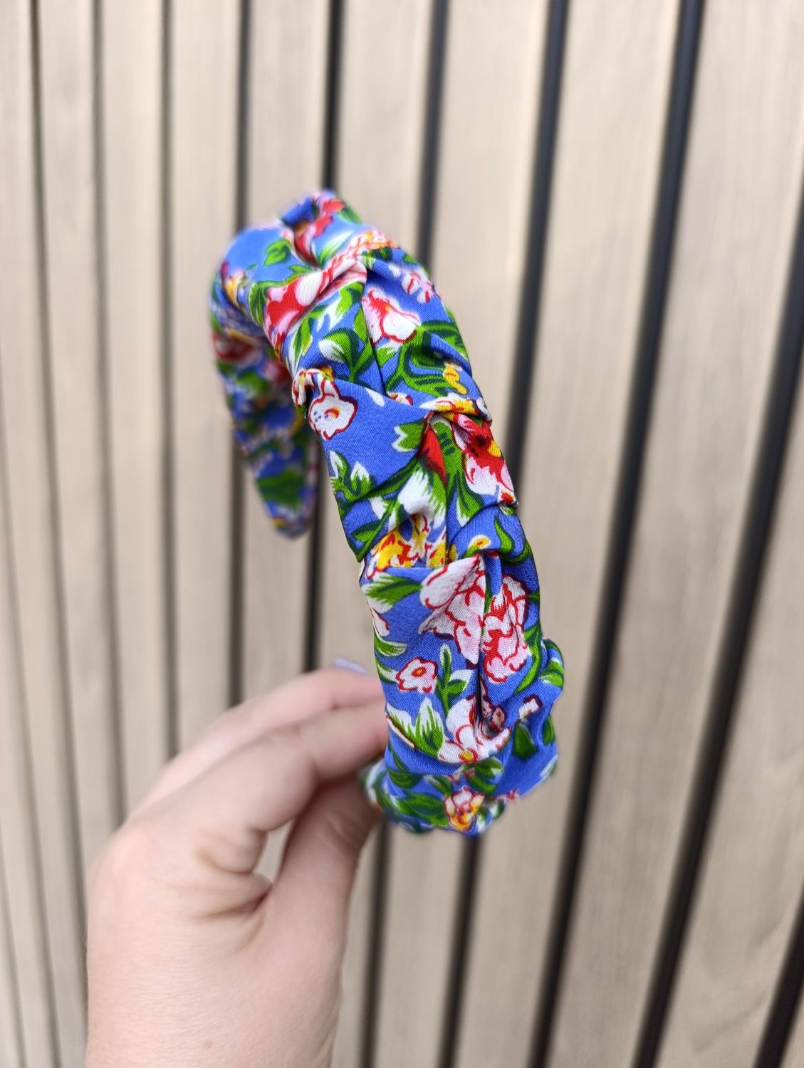 Fioletowa marszczona opaska korona jedwabna silk w kwiaty