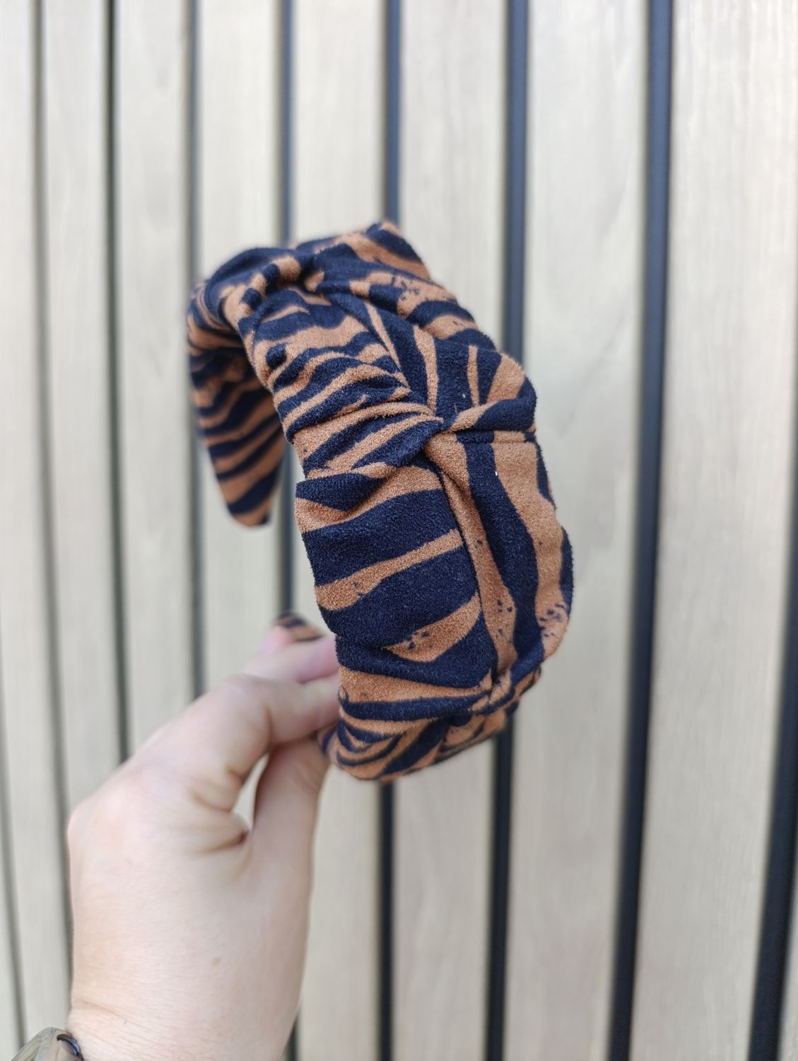 Opaska marszczona szeroka brązowa zebra