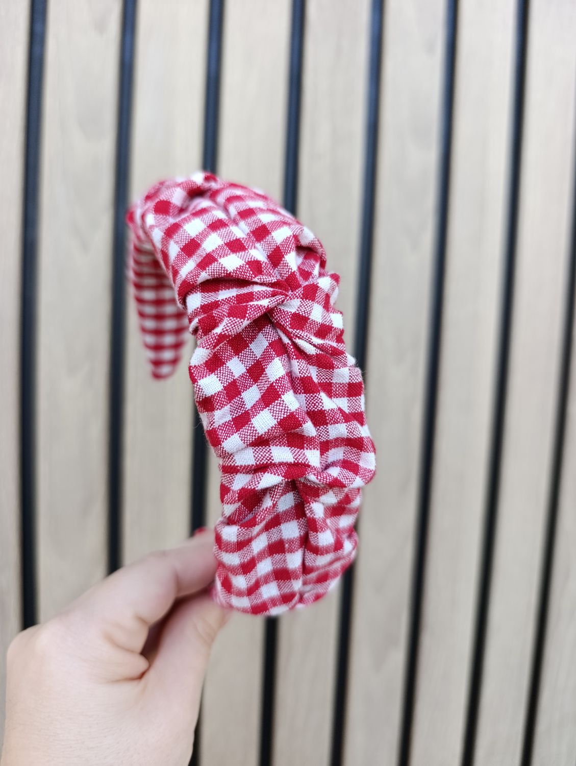 Opaska marszczona szeroka krata czerwona drobna