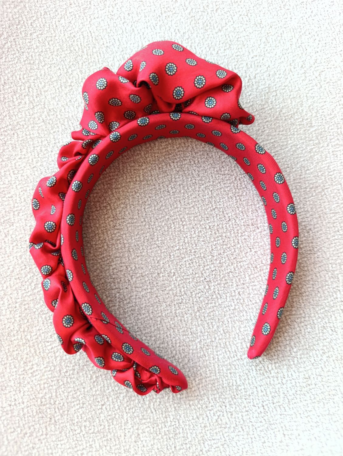 Czerwona opaska korona fascynator wianek jedwabna silk