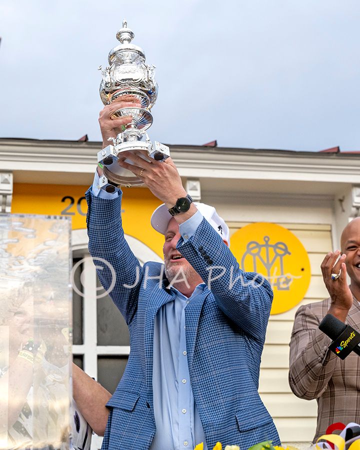 2024 Preakness Winner's Circle (0145)