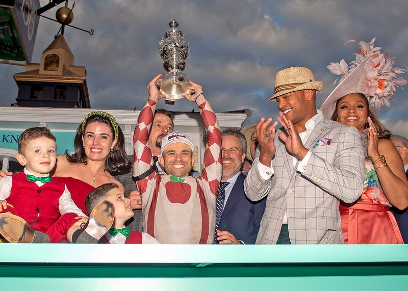 2025 Preakness Winner's Circle (2346)
