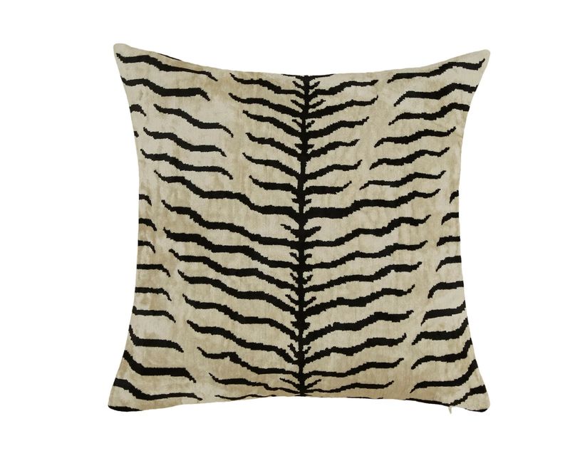 CUSH VEL IKAT BLU 740 -50X50CM