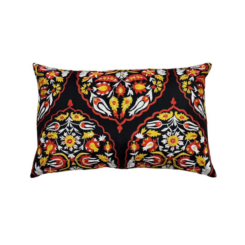 CUSH SUZANI BK 40X60