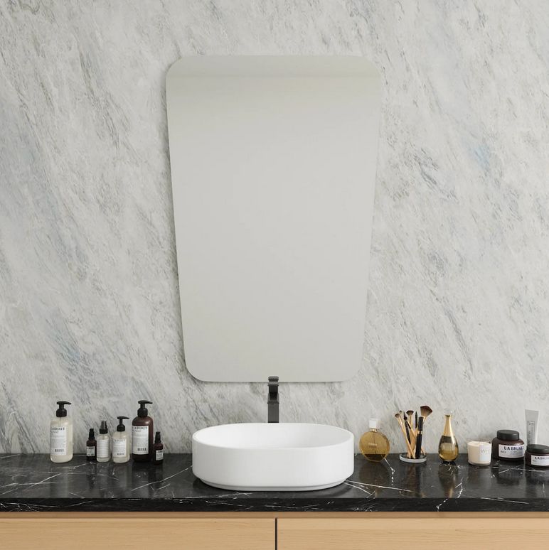 Retro wall mirror (80x120cm)