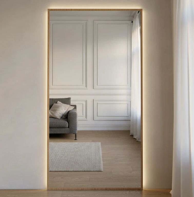 Full-Length LED Mirror With Oak Frame (110x210 cm)