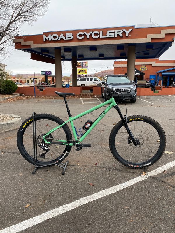 Esker Smokey MD- Forest Service Green