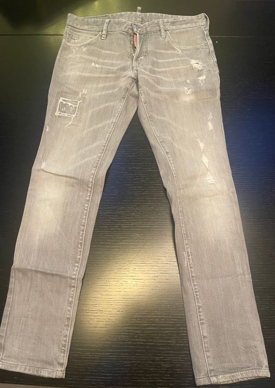 Jeansy Dsquared2