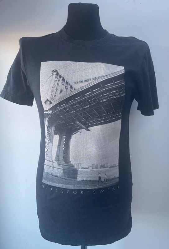 T-shirt sportowy Nike