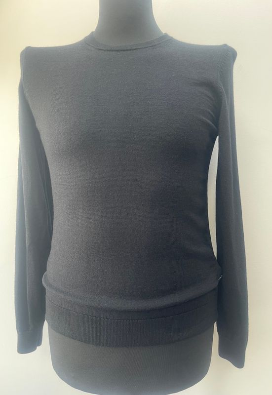 Sweter Boss