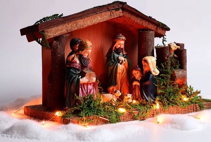 Szopka Bożonarodzeniowa Drewniana 15 cm