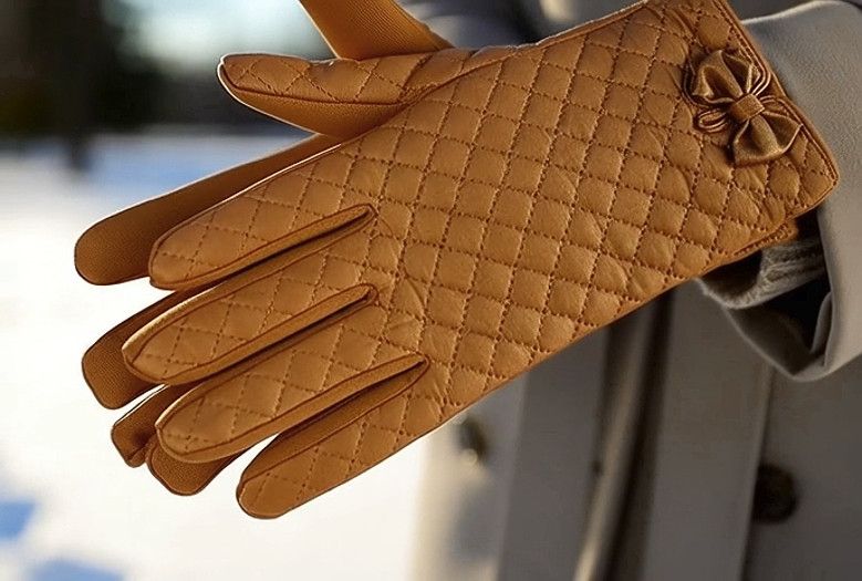 Pikowane Rękawiczki Zimowe – Eleganckie i Niezwykle Ciepłe Vikers model: CAMEL - kokardka