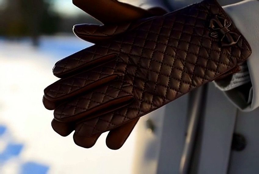 Pikowane Rękawiczki Zimowe – Eleganckie i Niezwykle Ciepłe Vikers model: BRĄZ - kokardka