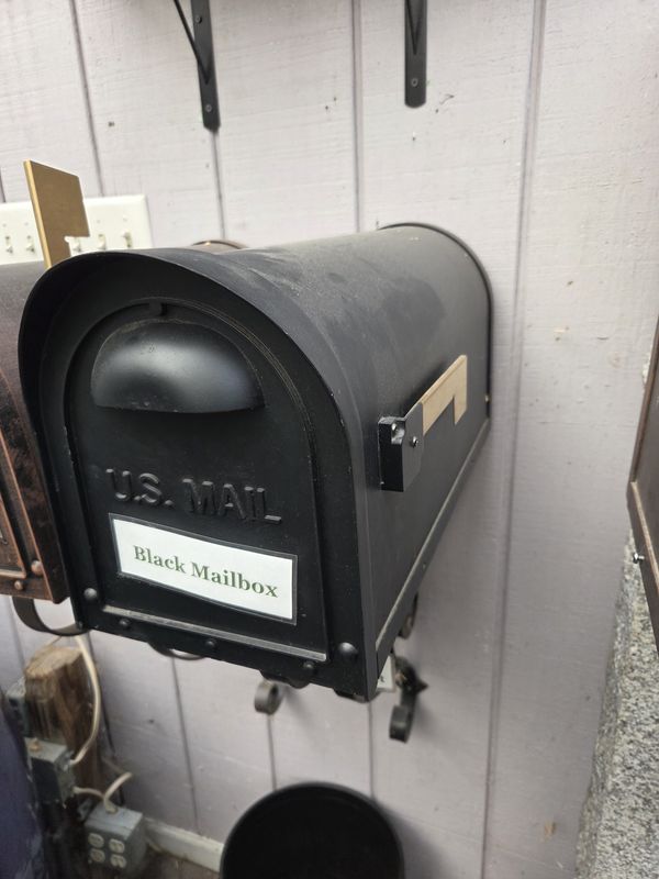 Aluminum Mailbox