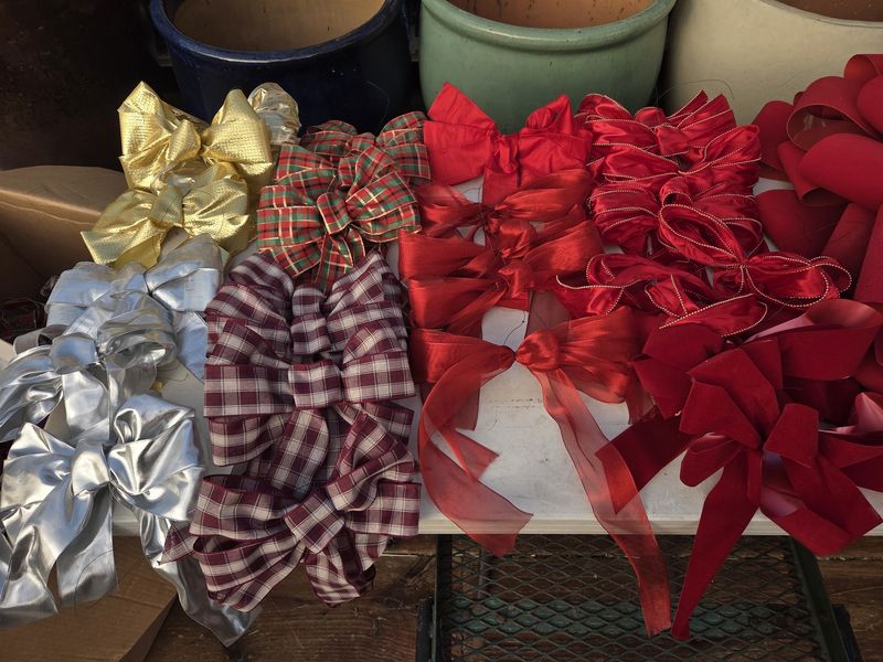 Holiday Bows