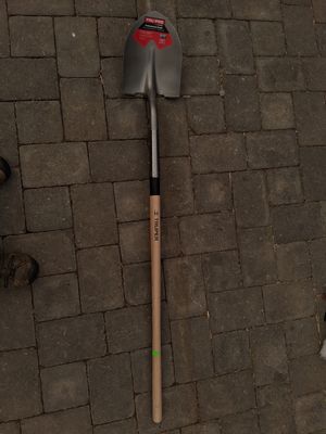 Professional Grade Point Tip Spade