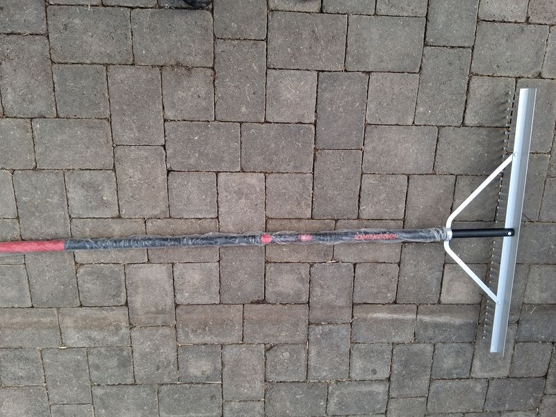 Pofessional  36" Landscape Rake