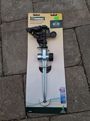 Pulsating Lawn Sprinkler