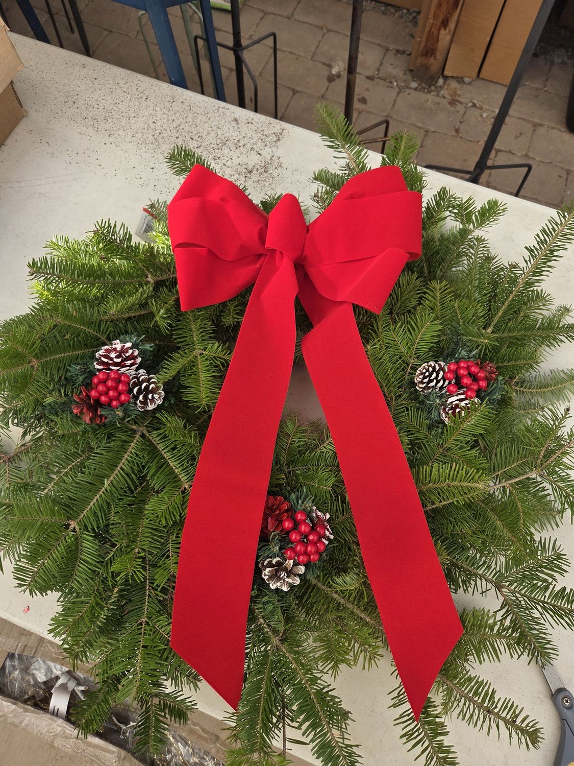 Decorated Wreaths, Variety: Red Bow Red Pinecone Ornaments