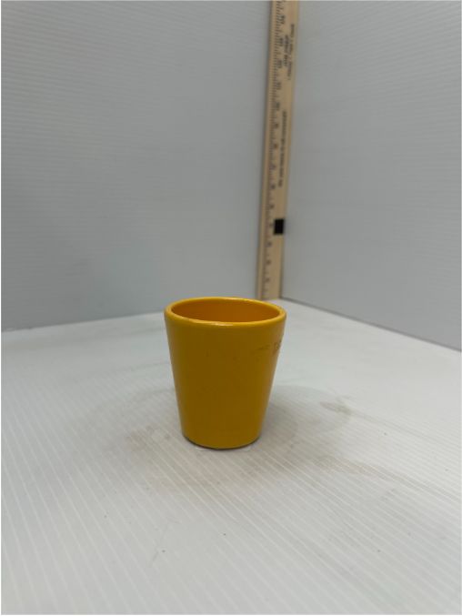 Yellow Pots, Size: 2