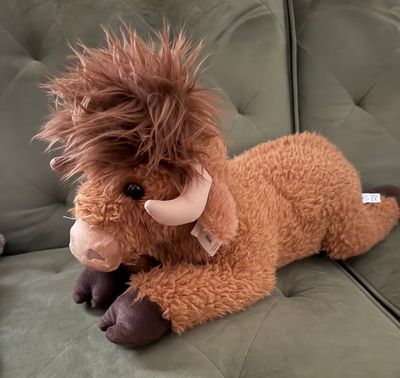 Jumbo Red Highland Cow