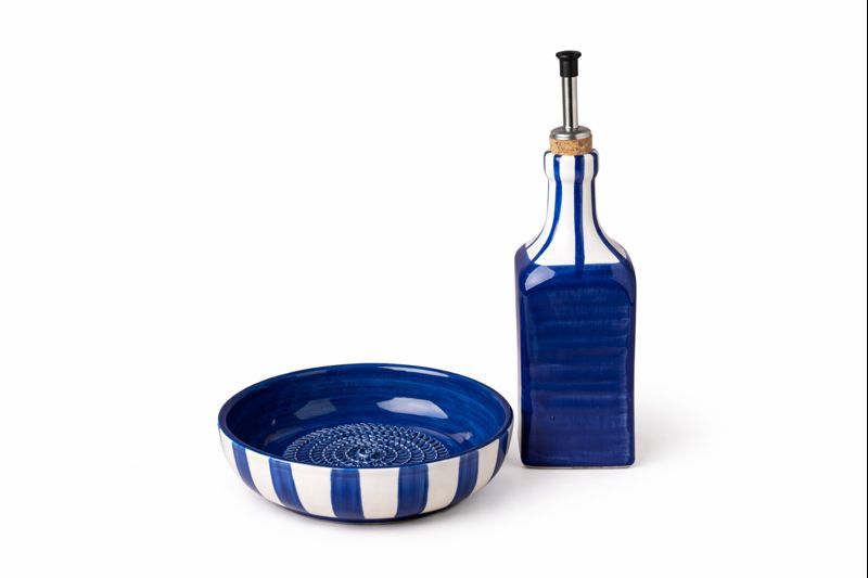 Ceramic Set-Oil Dispenser&amp; Grater Plate