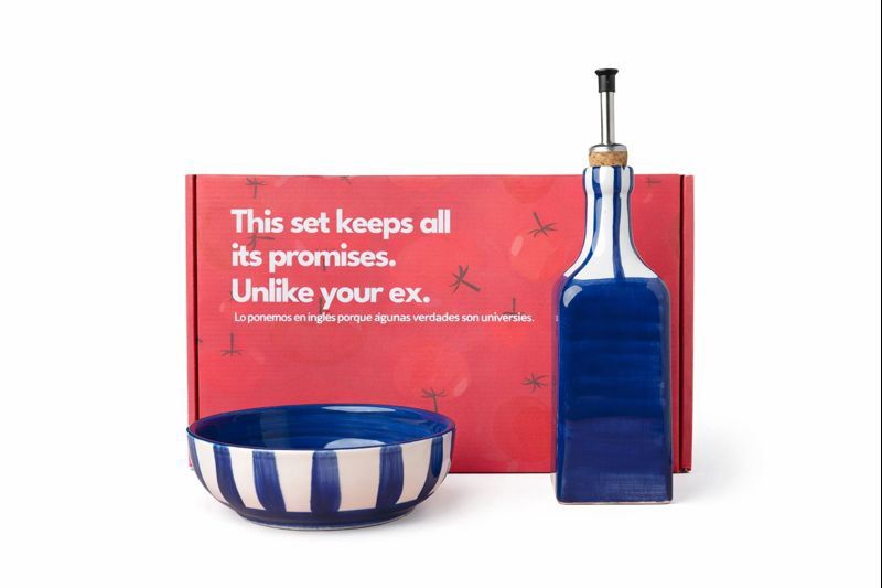 Ceramic Set-Oil Dispenser&amp; Grater Plate