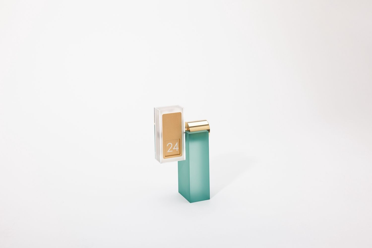 Perpetual Flip Calendar, Colour: Coral Lake