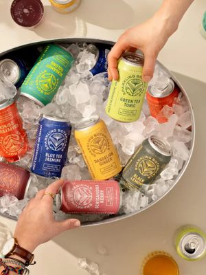 Sparkling Botanical Tea