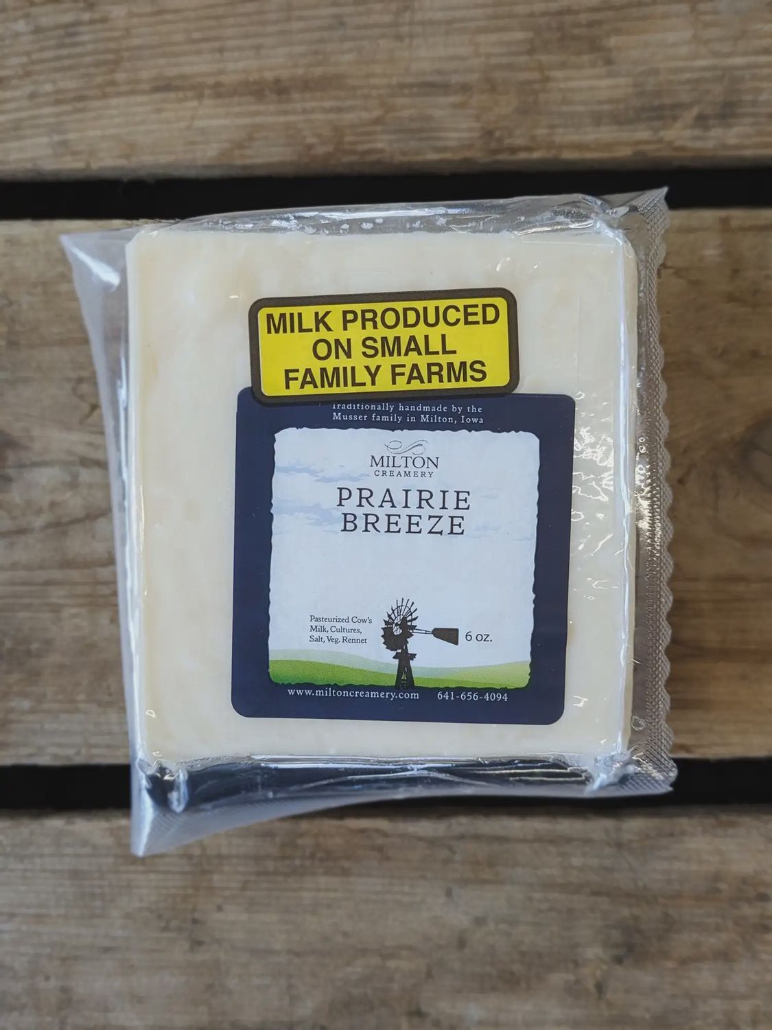 Prairie Breeze Cheddar