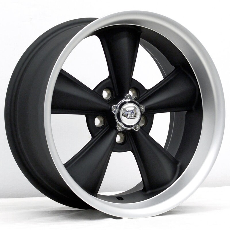 17x8 Matte Black MD Classic Wheel